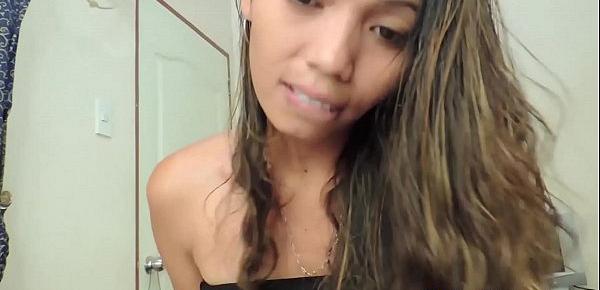  TrikePatrol Extremely Horny Filipina Teen Grinds Cock